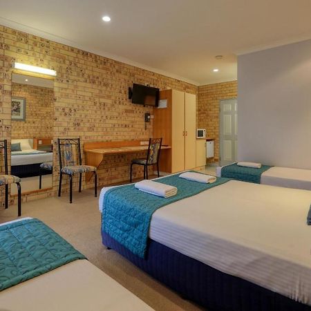 Mulga Country Motor Inn Charleville Exteriör bild