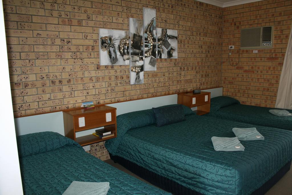 Mulga Country Motor Inn Charleville Rum bild