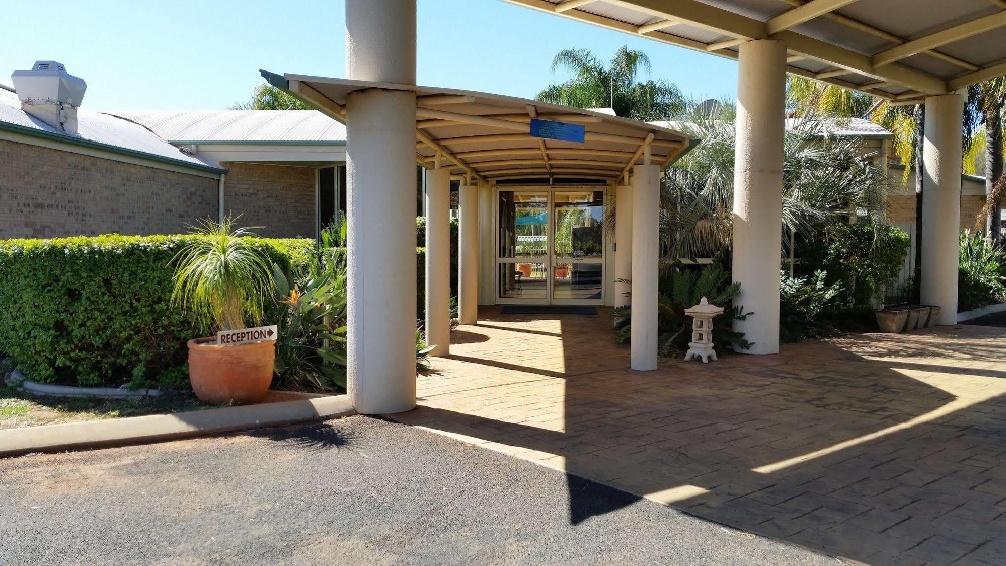 Mulga Country Motor Inn Charleville Exteriör bild